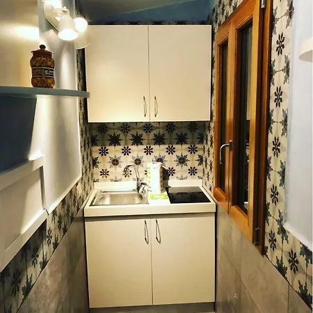 Light Blue Дом отдыха *