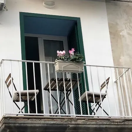 Light Blue Feriehus Napoli